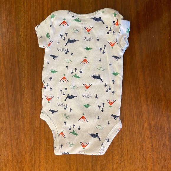 4-pack of Newborn Onsies - Picture 9 of 9